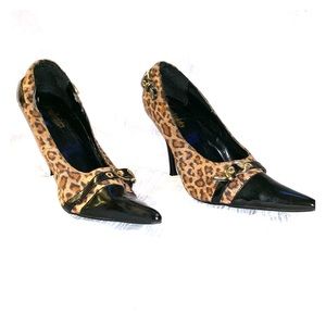 Leopard print and Black heels